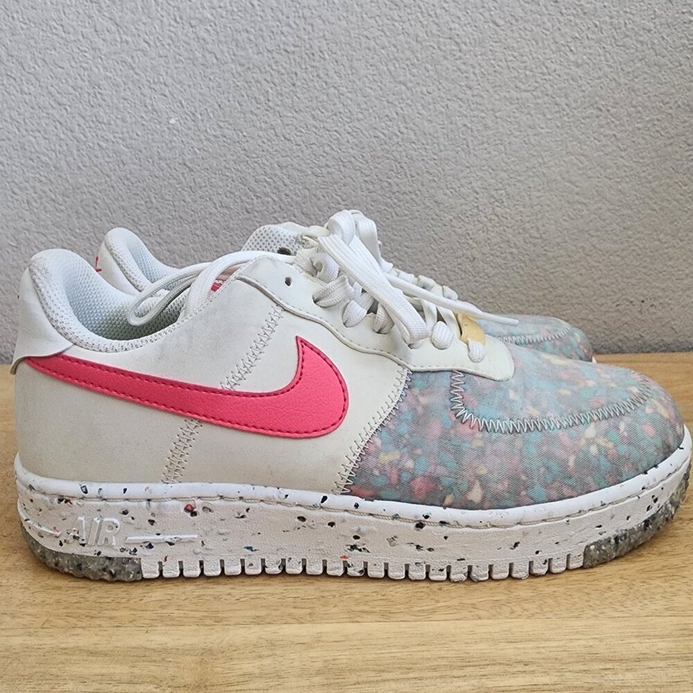 Nike Womens Air Force 1 Crater Sneakers CT1986-101 Summit White Siren Red Size 8